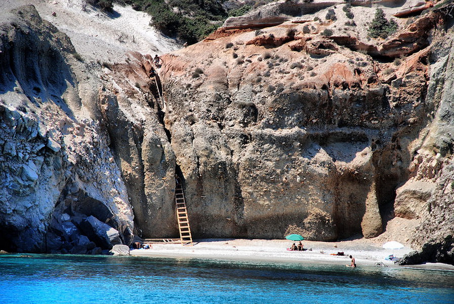 Tsigrado beach on Milos island