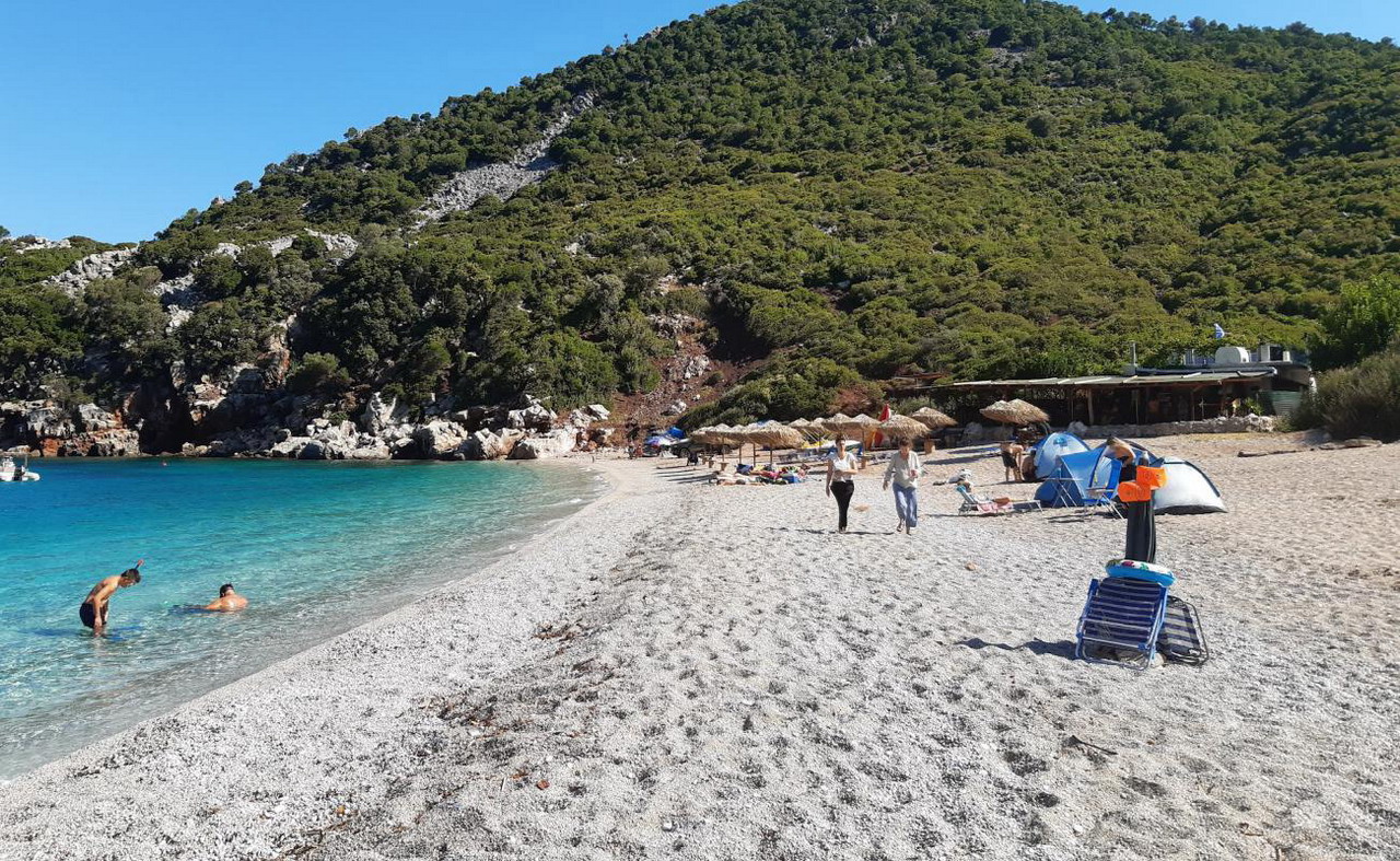  Thapsa beach Evia