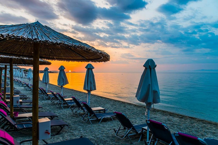 Pefkohori (Kasandra - Halkidiki)