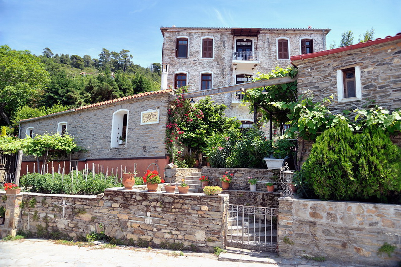  Parthenonas Sithonia