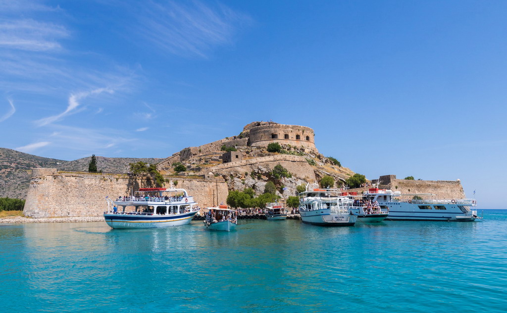 Ostrvo Spinalonga kod Krita - Kolonija gubavaca