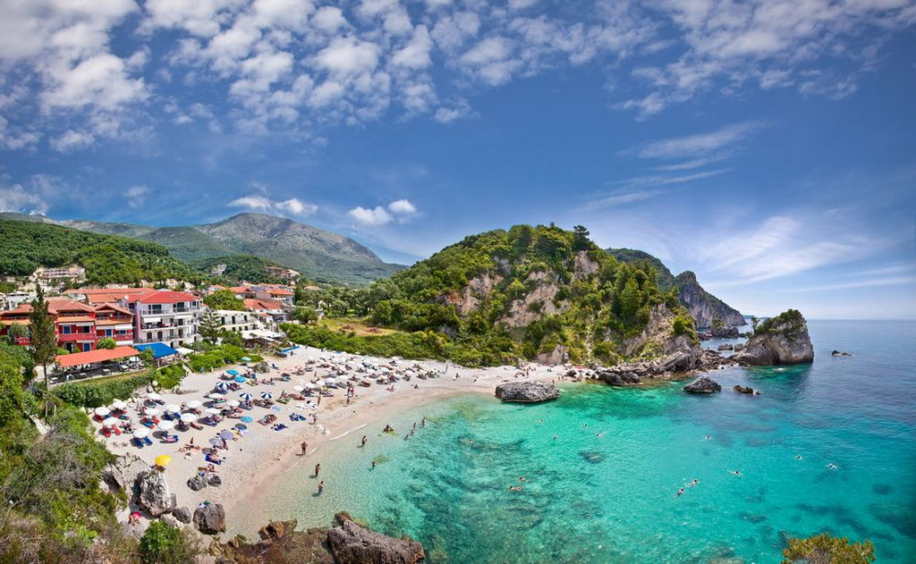 Piso Krioneri: još jedna gradska plaža Parge