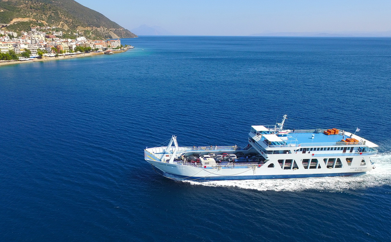 Trajekt za Eviju: red vožnje i cene 