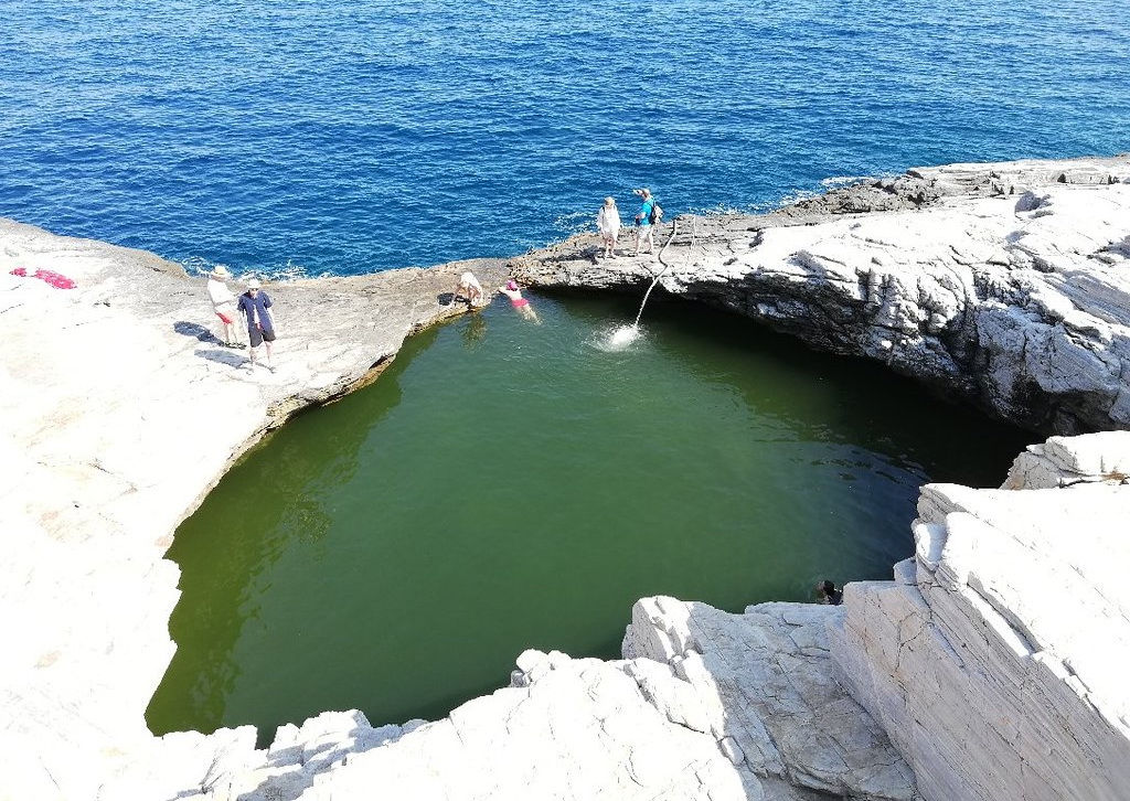  Mutna voda na bazenu Giola