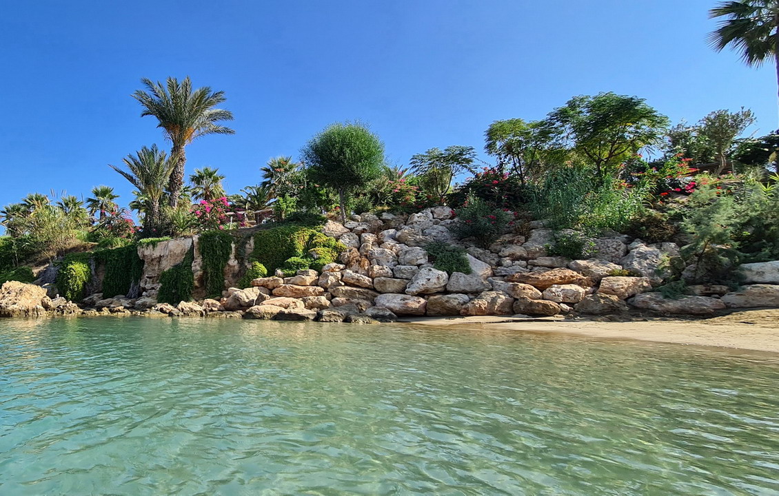  Vrysoudia plaža Protaras Kipar