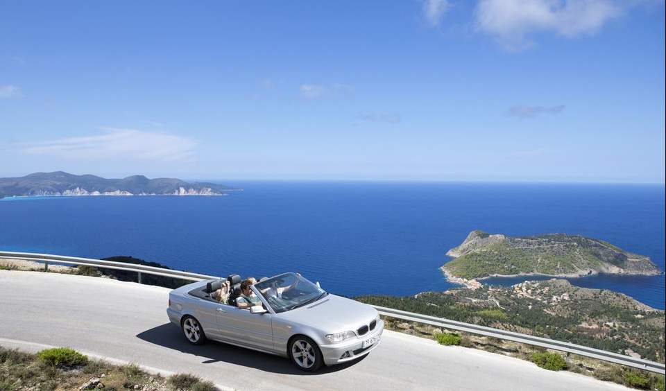 Šta raditi u slučaju udesa ili kvara automobila u Grčkoj