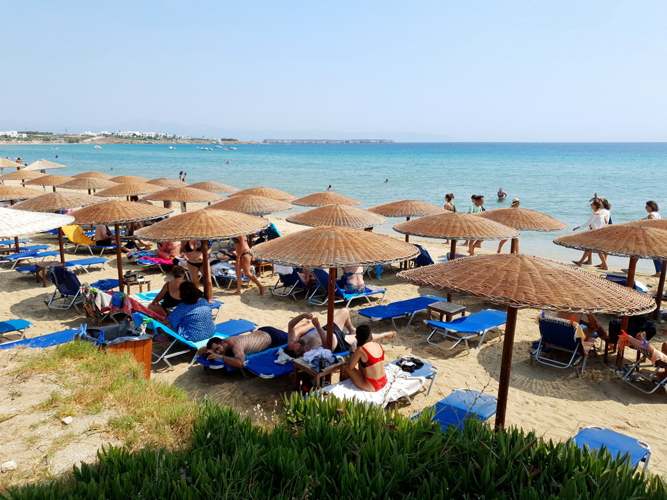  Golden beach Paros