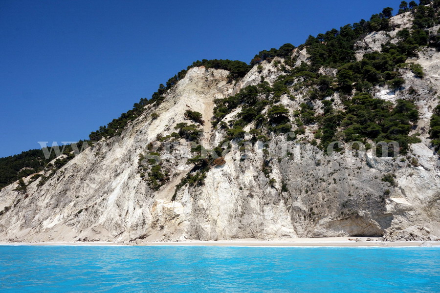  Egremni Lefkada 