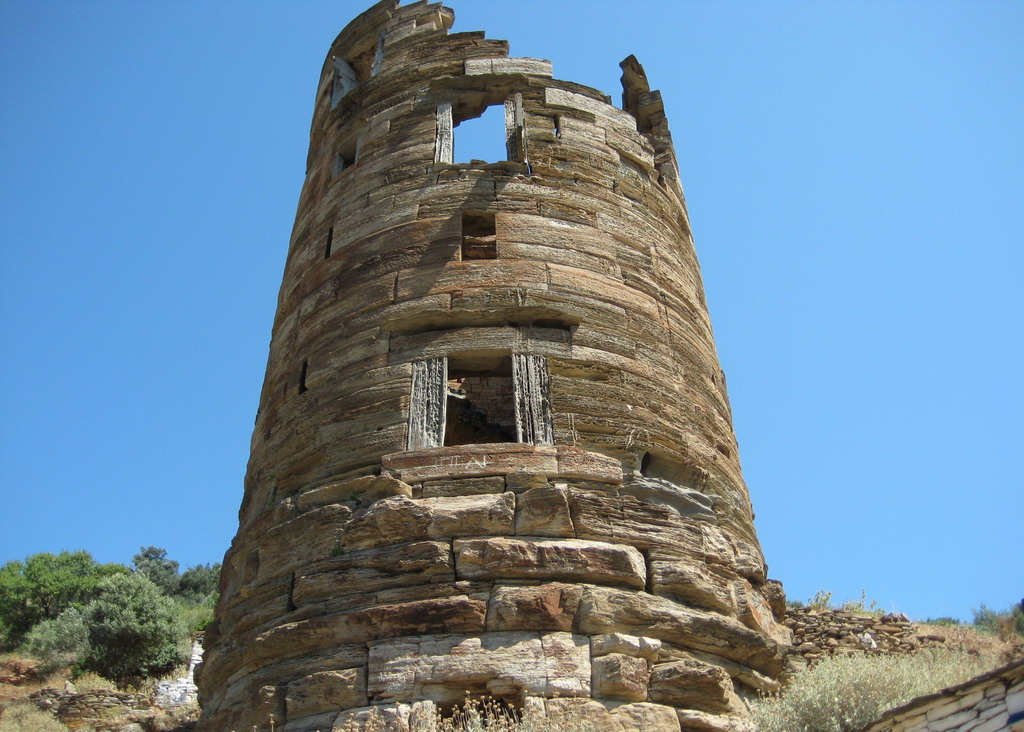  Venecijanska kula u mestu Agios Petros