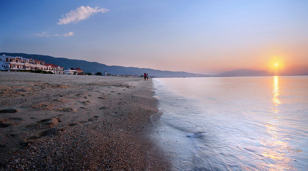 Nea Vrasna... by Slobodan Radovic