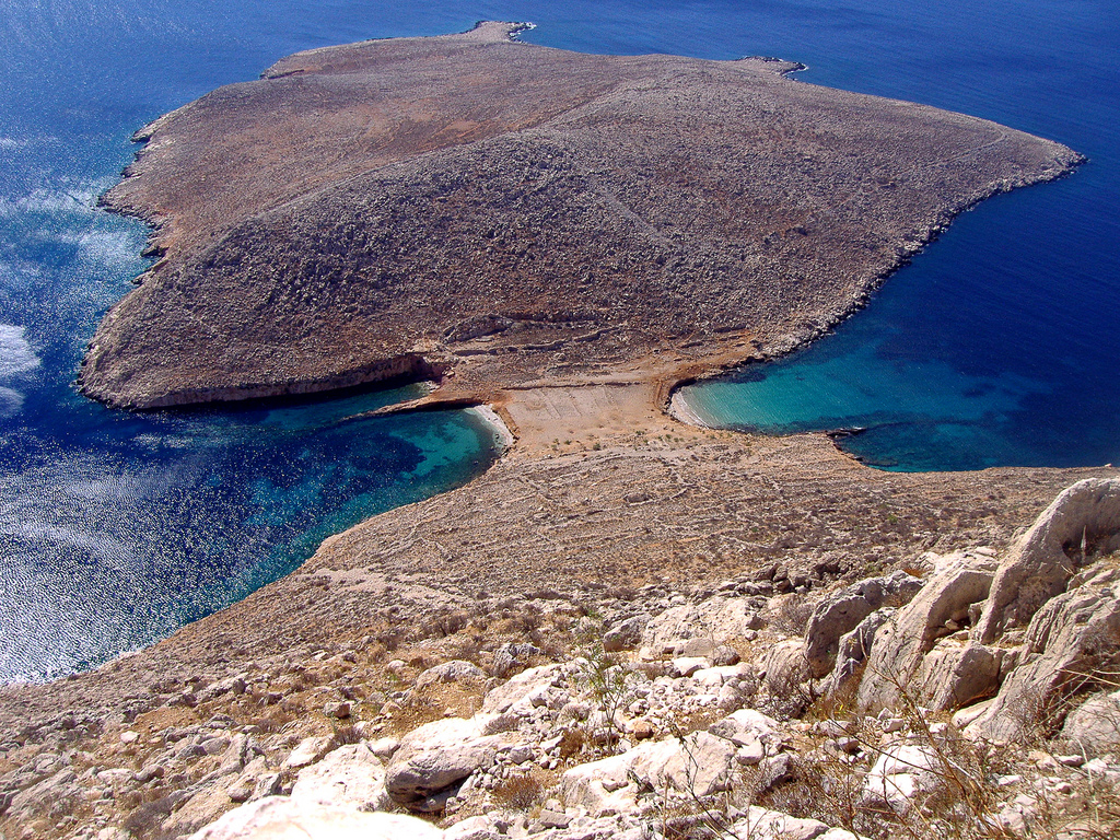  Trahia plaža ostrvo Halki