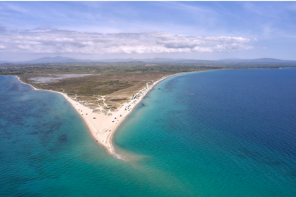 Fanari plaža: peščani sprud nedaleko od Soluna 