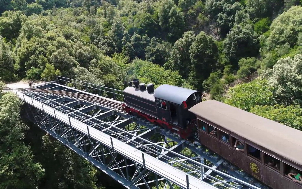 Vozić za turiste na Pelionu - lepa uspomena i za decu i za odrasle