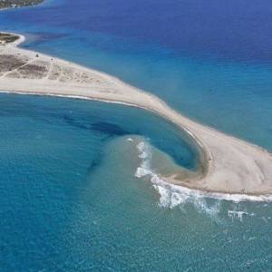 Posidi rt: plaža koja nikada nije ista