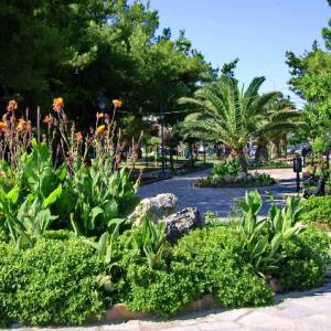 Susedi Pefkohori i Hanioti... by Gordan Gorunović