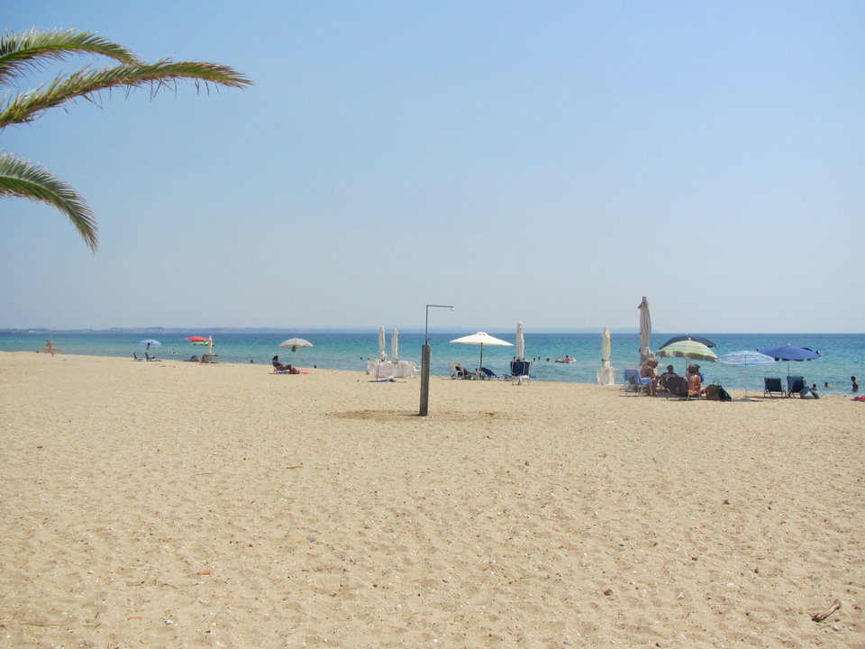 Paralia Dionisiou - miran odmor na Halkidikiju