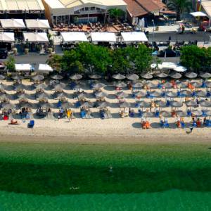 Tasos je super... by Milos A.