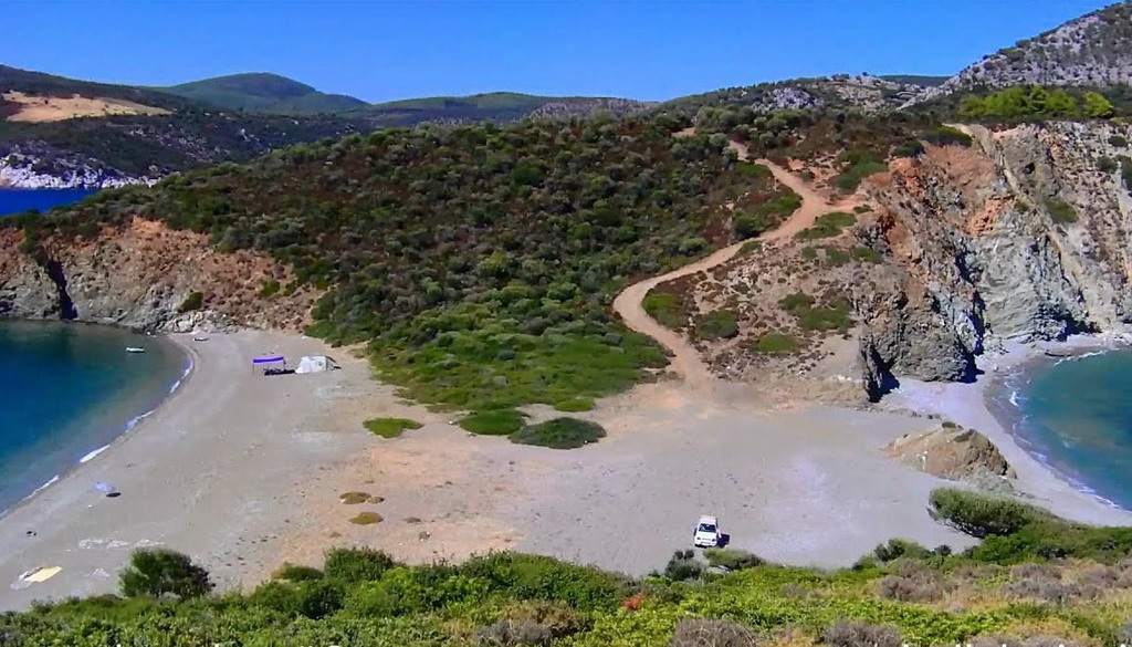 Plaža Lemos: Nepristupačna divljina Sitonije