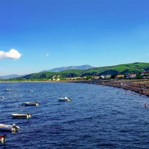 Letovanje Pefki, ostrvo Evia... by Olivera Nastić