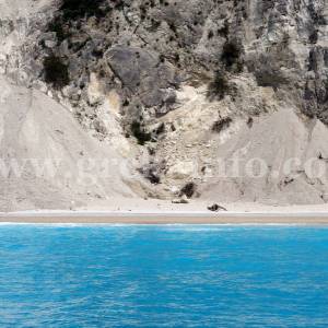 Egremni i Gialos plaža na Lefkadi posle zemljotresa