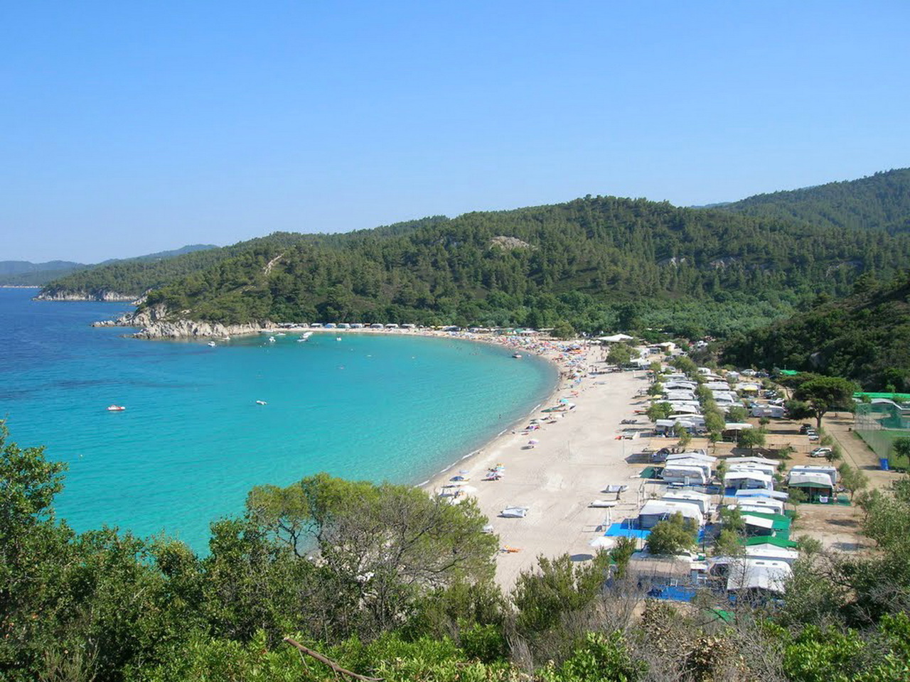 Armenistis plaža i kamp na Sitoniji