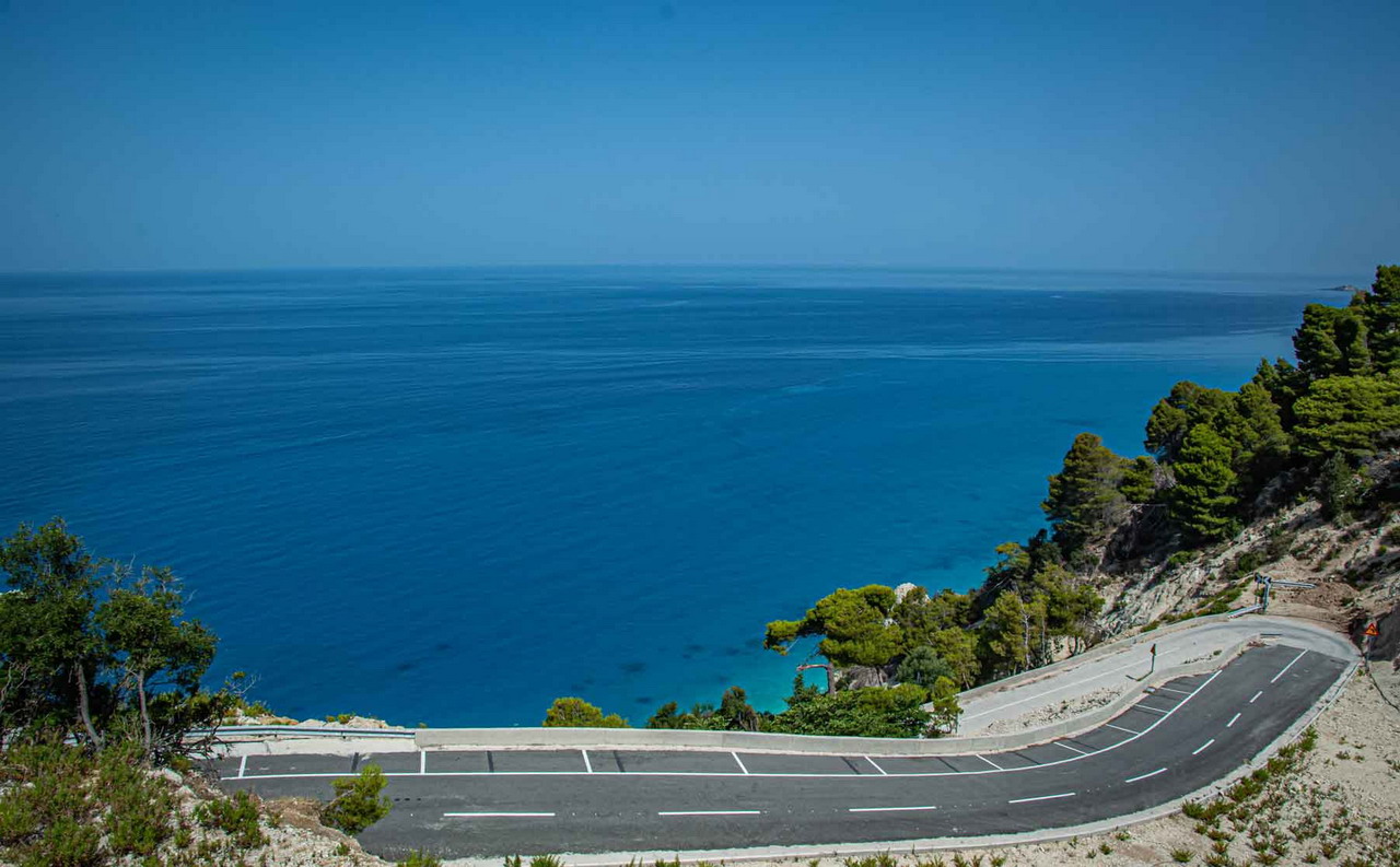 Plaža Egremni na Lefkadi (2026): Kako stići, saveti i utisci posetilaca