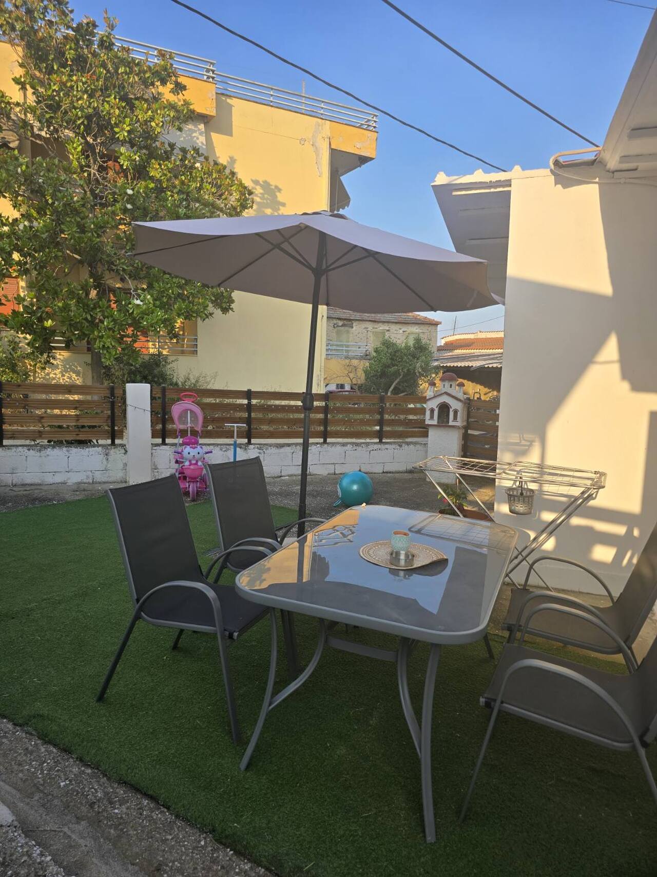 Olive Tree’s Small House