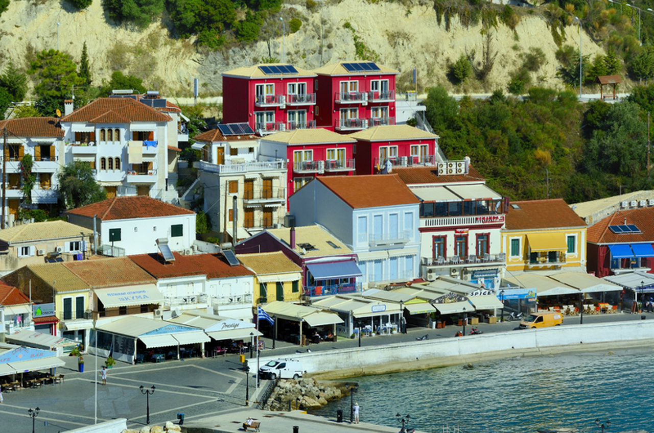 Acrothea Hotel
