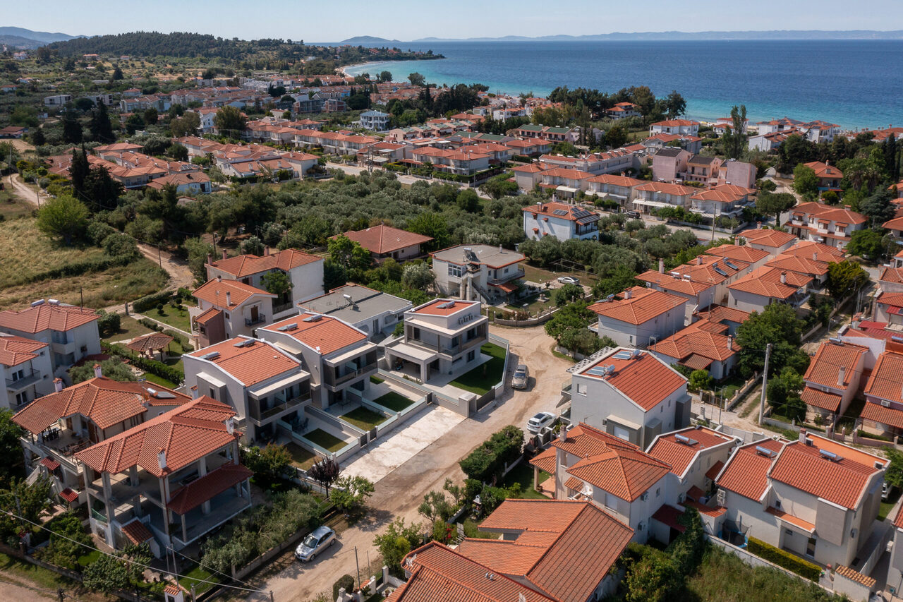 Avina Luxury Maisonette