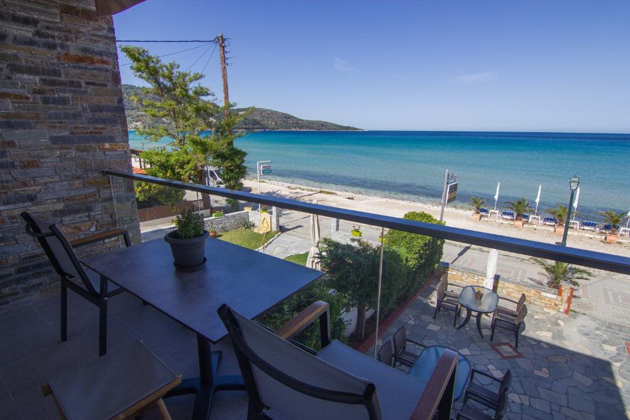 Sea Bird Apartments & Studios