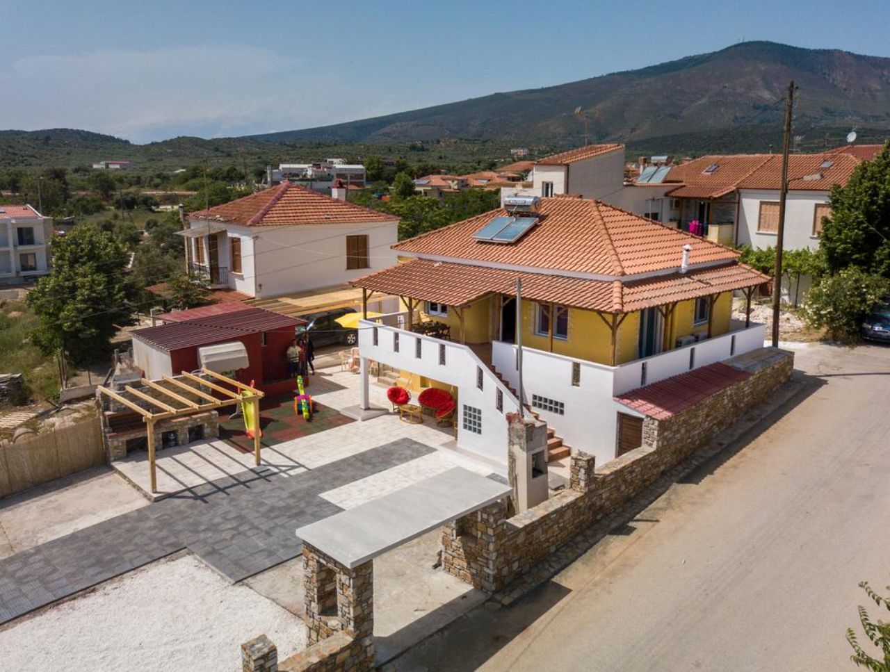 Elpis Villa