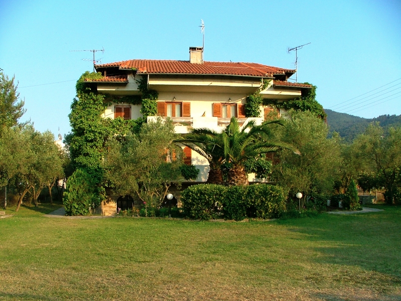 Villa Angela Vourvourou