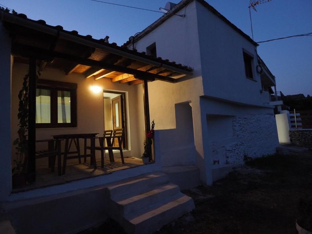 Aiora View Villa