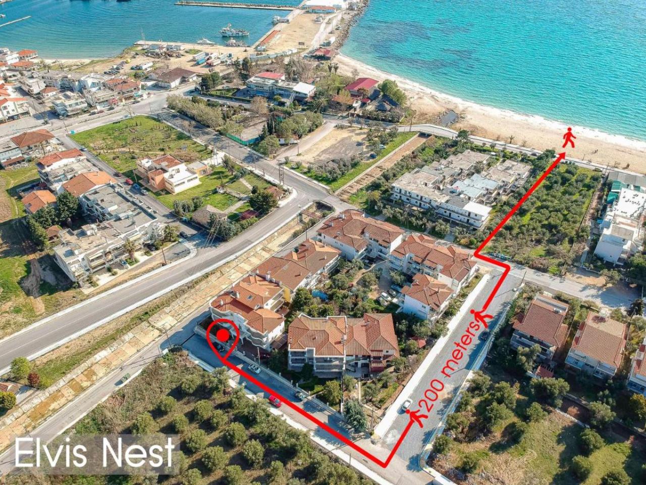 Elvis Nest Studio And Apartment