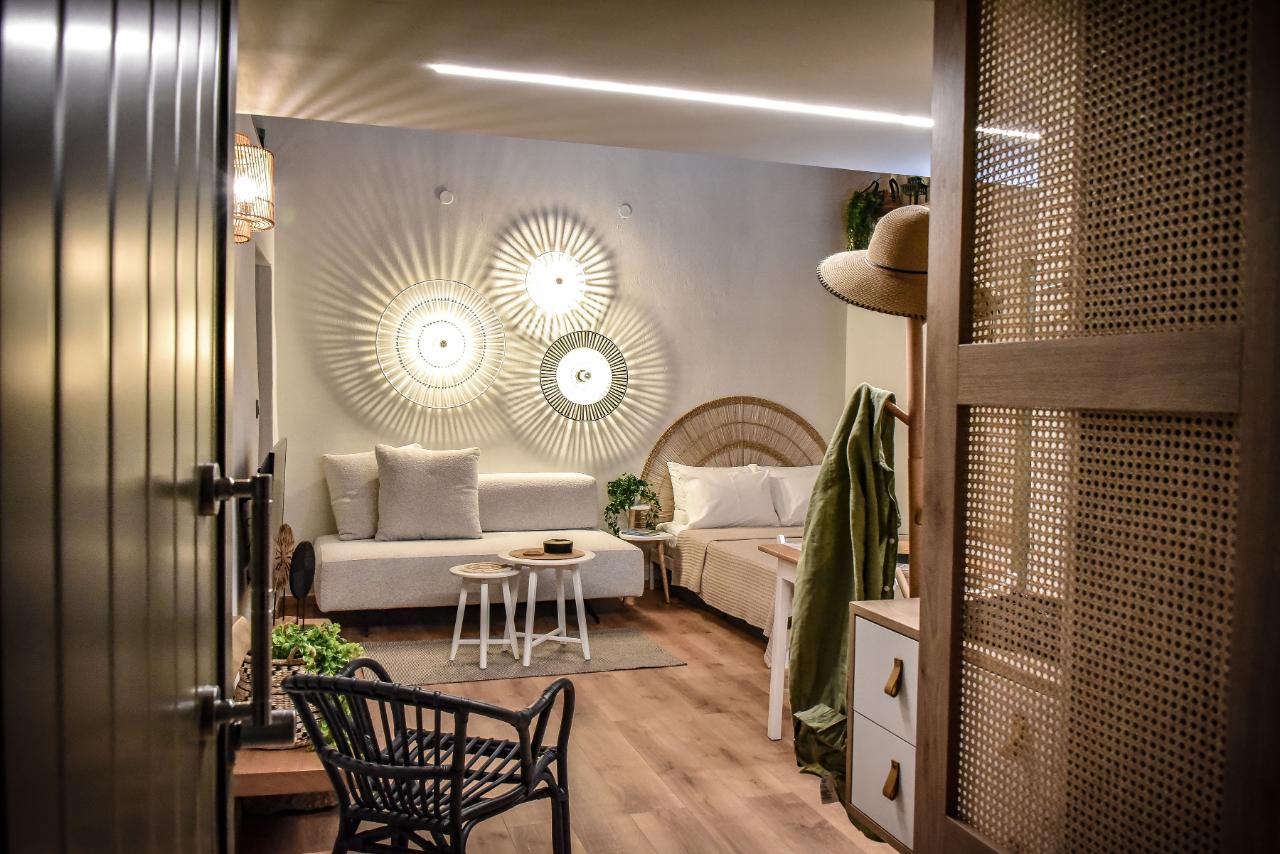 Q Casa Luxury Living